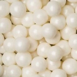 Club Green Pearlised Sugar Balls White/Ivory 10MM