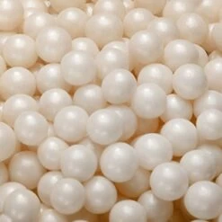 Club Green Pearlised Sugar Balls White/Ivory 10MM -Wilton Shop club green pearlised sugar balls white ivory 10mm p9130 35092 image
