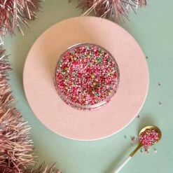 Doe Sprinkles Joy To The World Sprinkles 100g -Wilton Shop doe sprinkles joy to the world sprinkles 100g p16506 57712 image