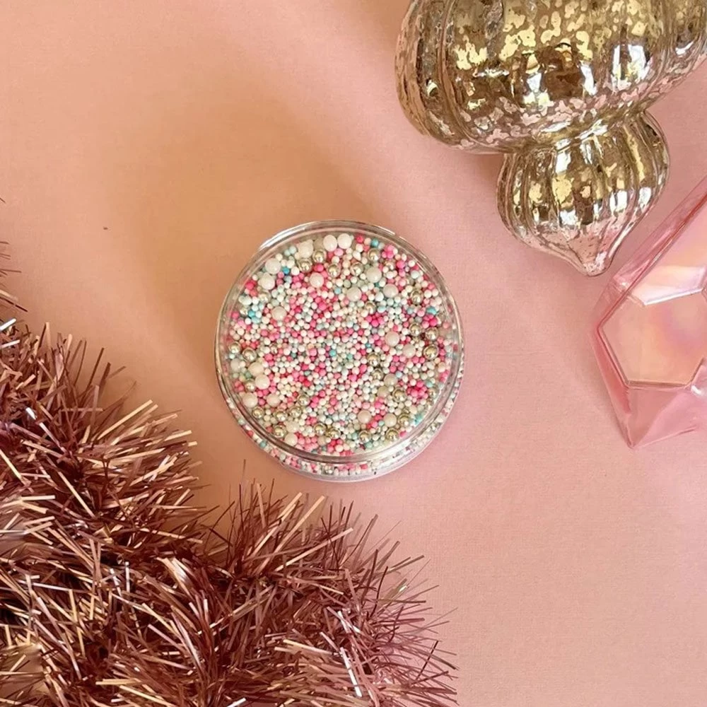 Doe Sprinkles Silent Night Sprinkles 100g Doe Sprinkles Silent Night Sprinkles 100g -Wilton Shop doe sprinkles silent night sprinkles 100g p16513 57772 image