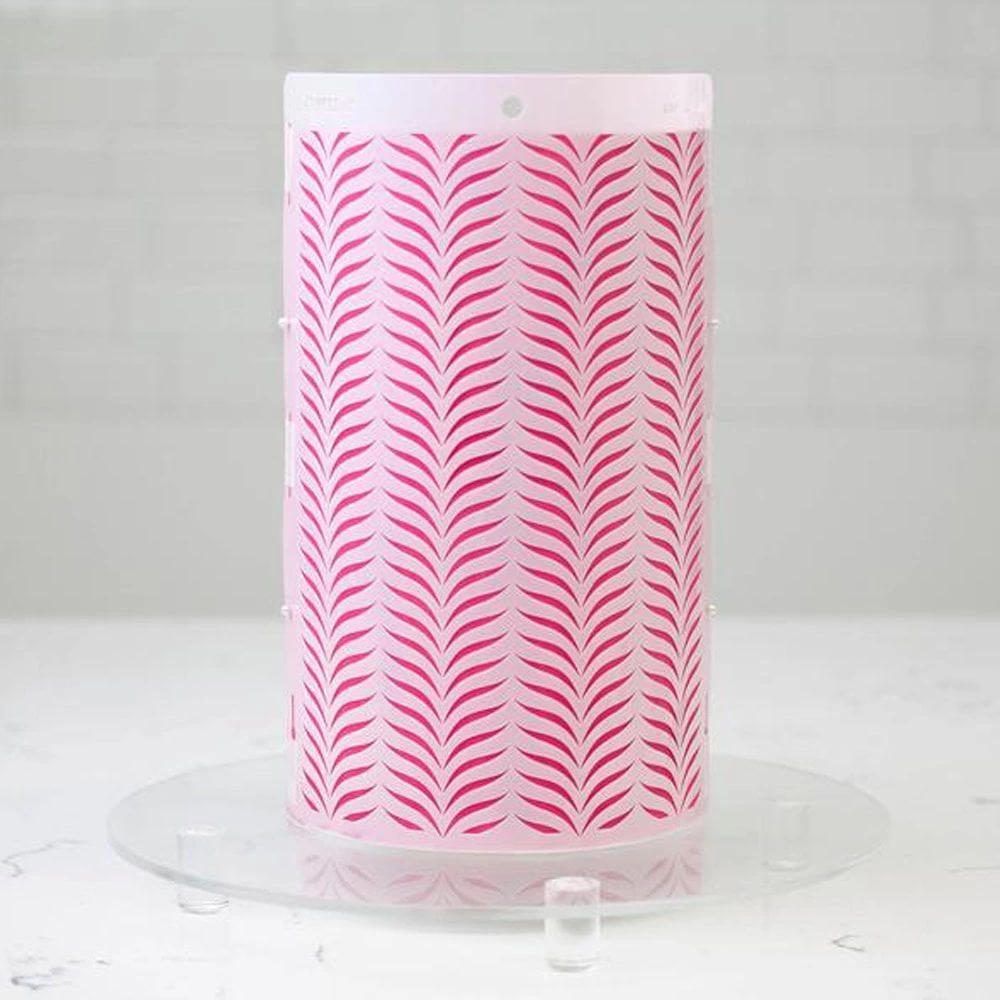 Lacupella Seamless Pattern Cake Stencil - LIVI Lacupella Seamless Pattern Cake Stencil - LIVI -Wilton Shop lacupella seamless pattern cake stencil livi p13359 46508 image