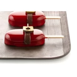 Silikomart Classic Easy Ice Cream High Quality Silicone Mould - 2 Cavity - Pack Of 2 Sets With 50 Wooden Sticks -Wilton Shop silikomart classic easy ice cream high quality silicone mould 2 cavity pack of 2 sets with 50 wooden sticks p10595 39355 image