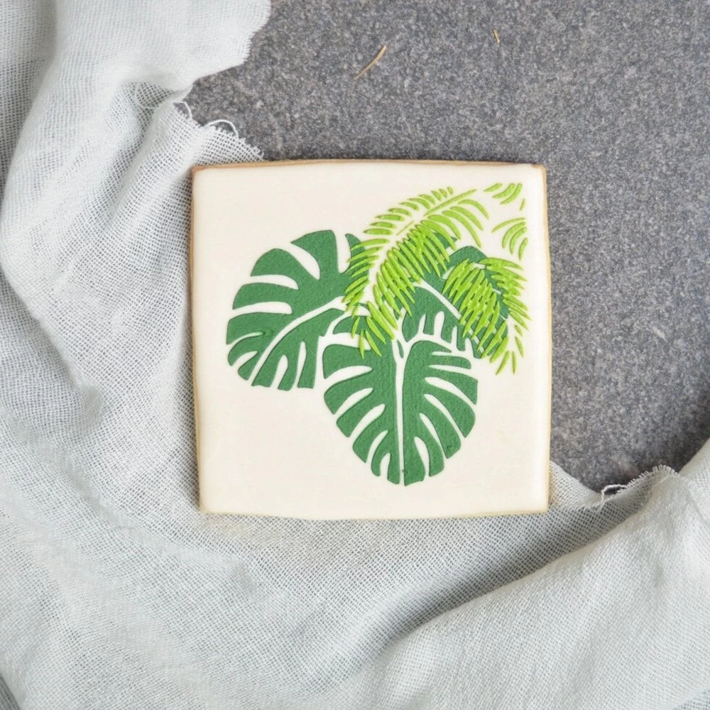 Silvia Favero Cookie Stencil - Nature - Set of 7 Silvia Favero Cookie Stencil - Nature - Set Of 7 -Wilton Shop silvia favero cookie stencil nature set of 7 p14097 49161 image