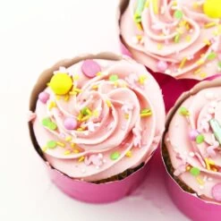 Super Streusel Superbox Summer Fling - Assortment Of Sprinkle, Chocolate Balls, Dragees With Crispy Center -Wilton Shop super streusel superbox summer fling assortment of sprinkle chocolate balls dragees with crispy center p9208 35443 image