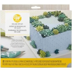 Wilton Deluxe Tip / Nozzle Set Of 22 Pieces